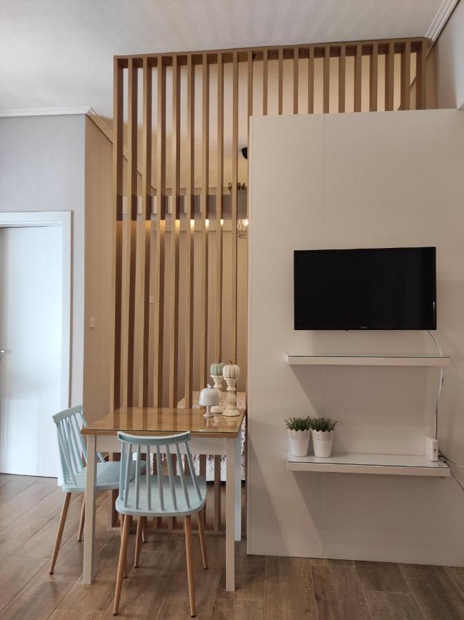 Central Apartment 2 칼라마타 외부 사진